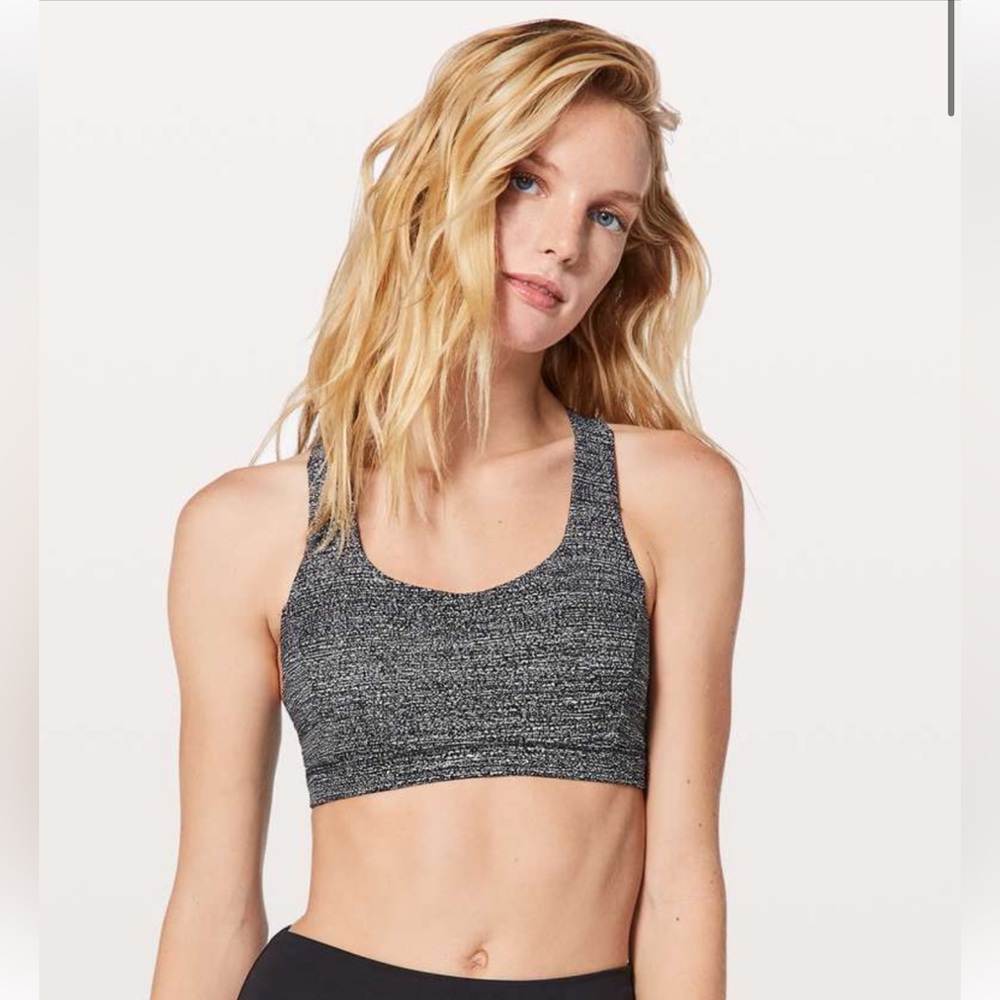 Lululemon Free To Be Serene Bra